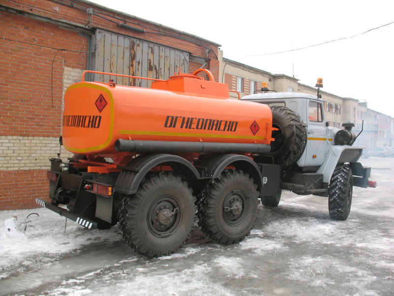 Бензовоз АЦ-6,5 «Урал 4320-1111-61М»