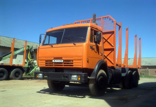 Сортиментовозный тягач «Камаз 53229»