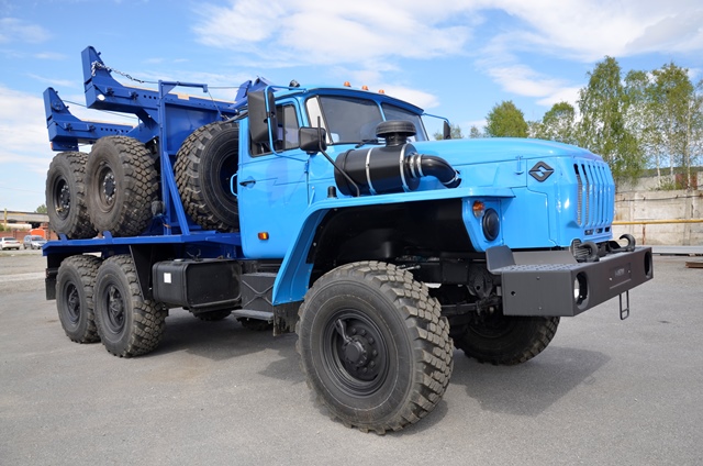 Трубоплетевоз 4456N2-10 на шасси Урал 55571-1112-70М