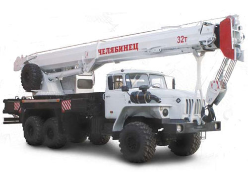 Автокран «Челябинец» 32т на базе «Урал 4320»