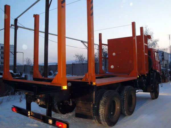 Сортиментовозный тягач «Камаз 65224»