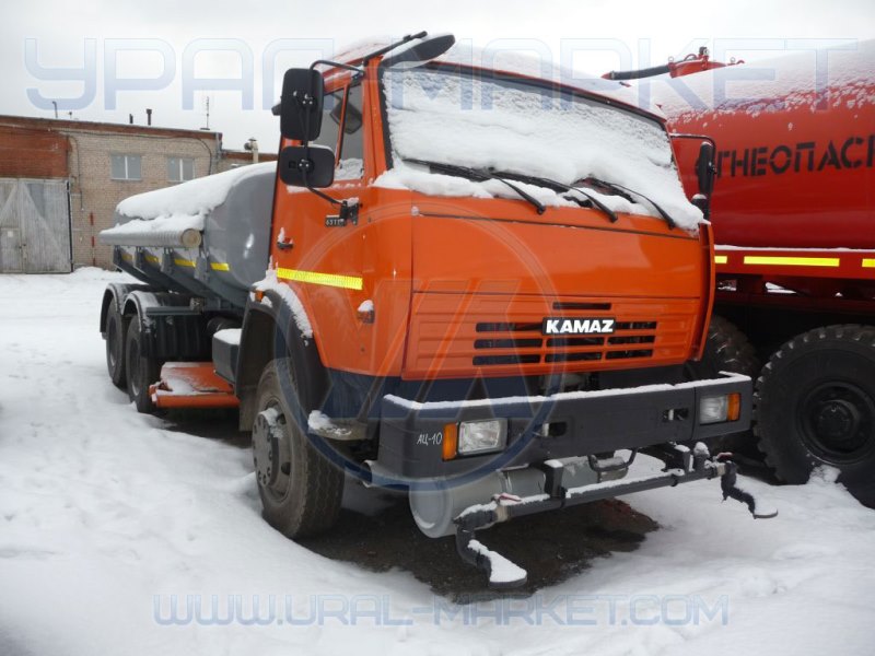 Поливомоечная машина АЦ-10 «Камаз 65115», общий вид