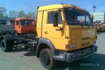 Шасси «КамАЗ 4308-25» на стоянке